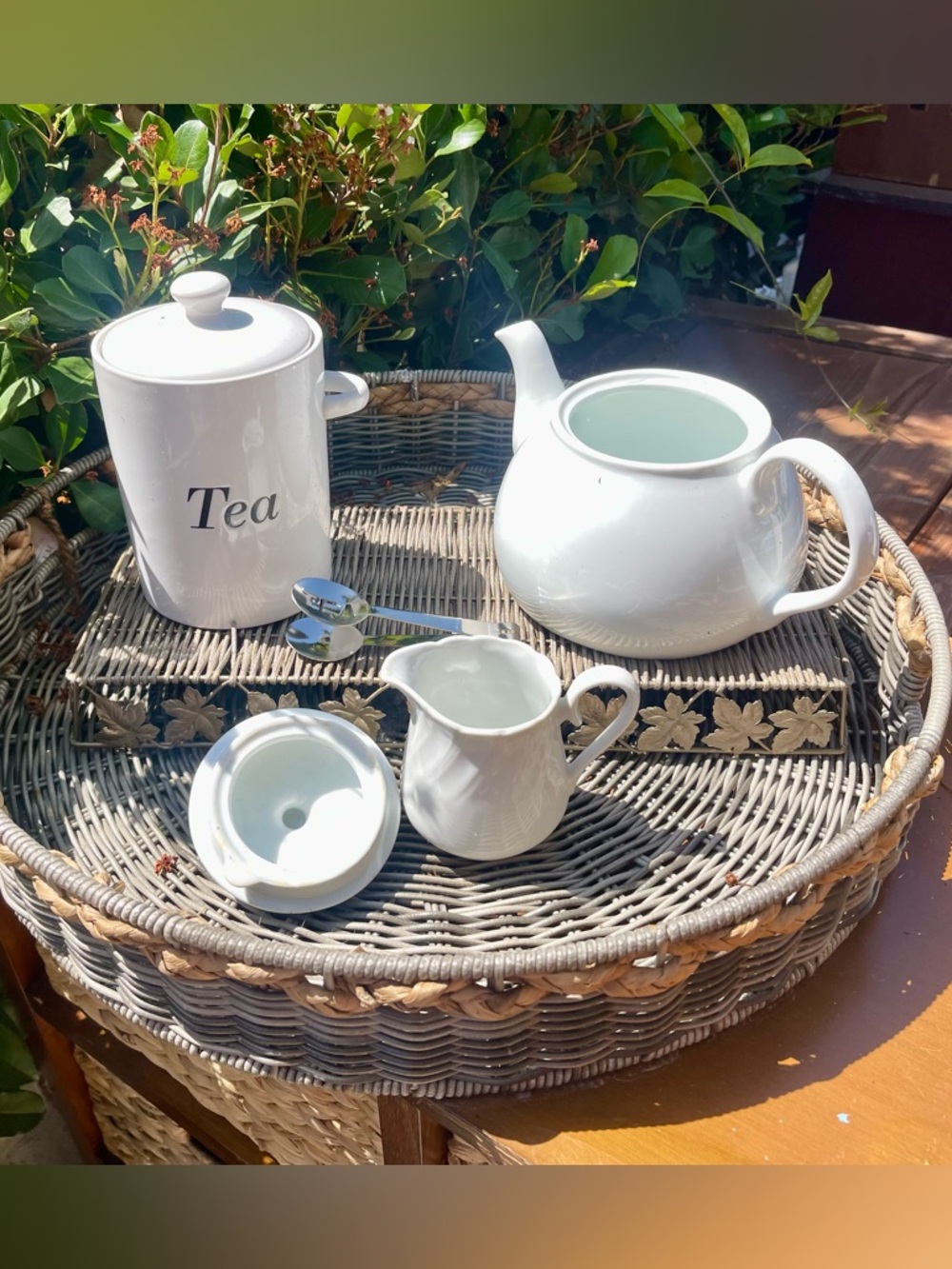 Crofton/Fine porcelain China Yorkshire Japan 6 Piece Tea Set